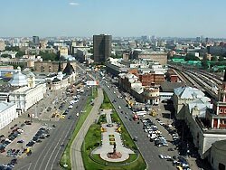 Комсомольская площадь трех вокзалов